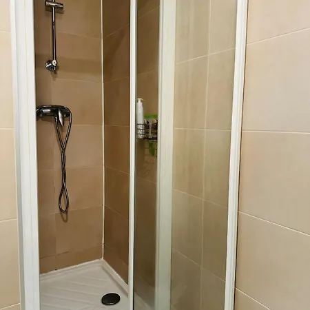 New ! Spacieux 2p Vieux-nice Calme Nice